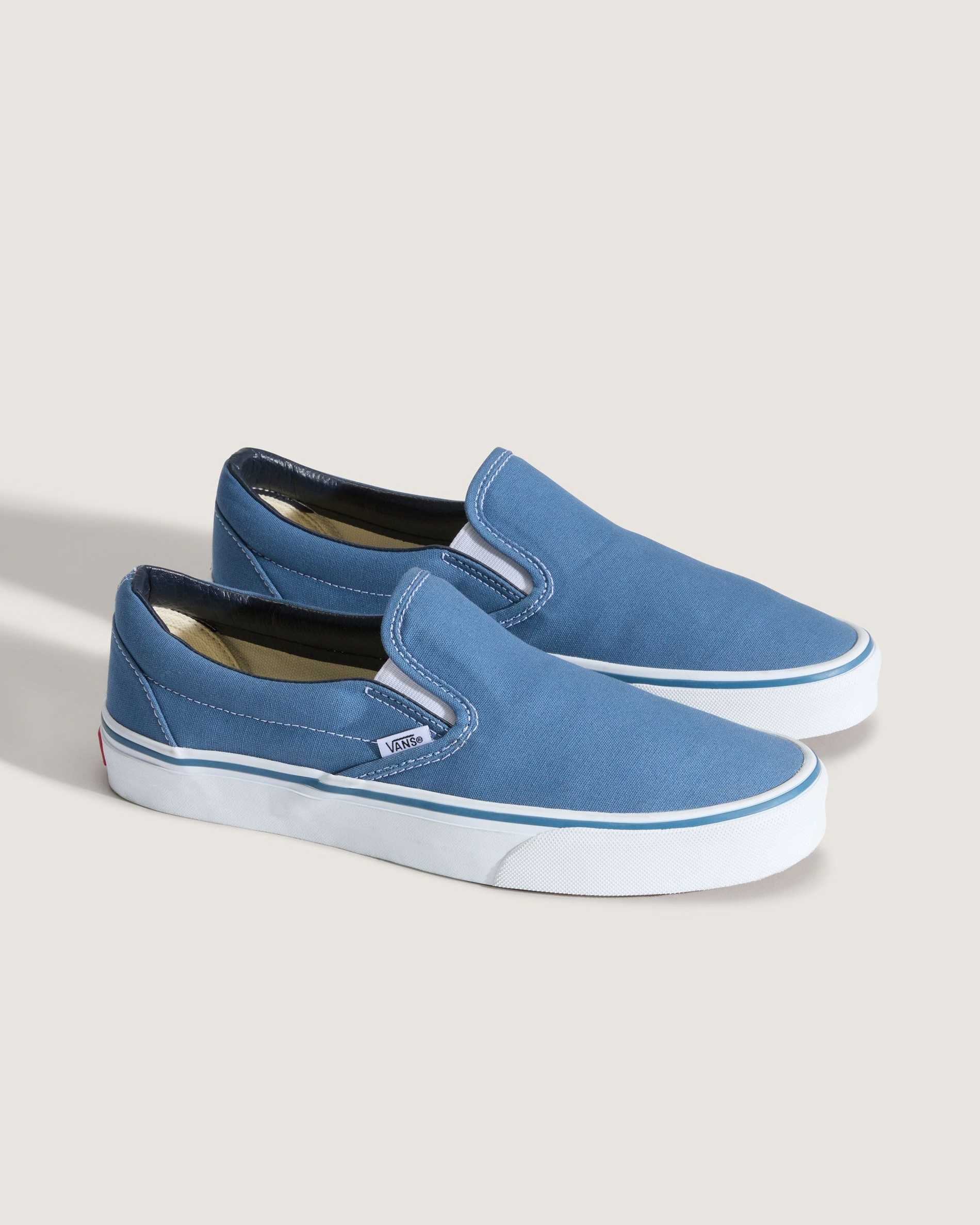 Resim CLASSIC SLIP-ON AYAKKABI