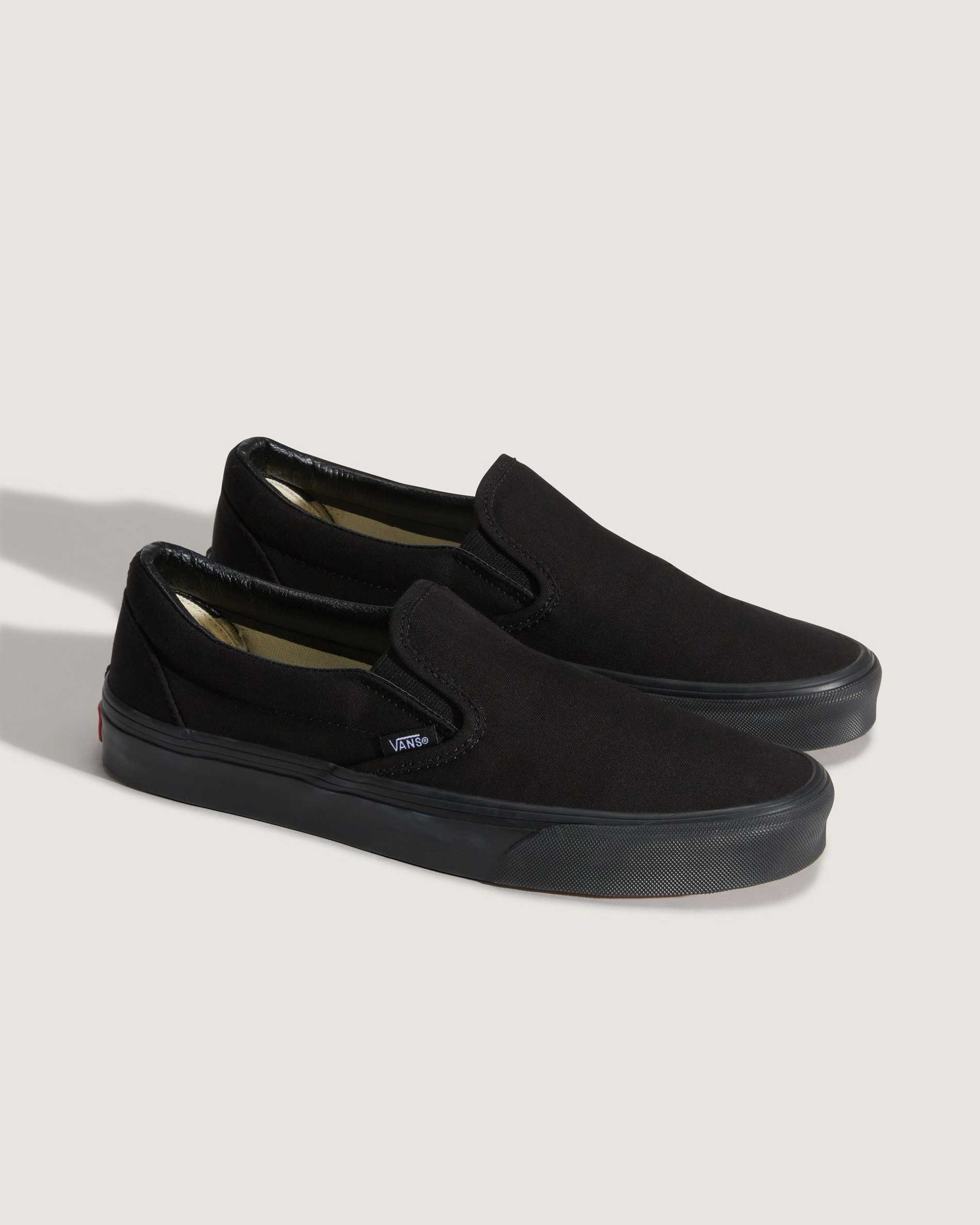 Resim CLASSIC SLIP-ON AYAKKABI