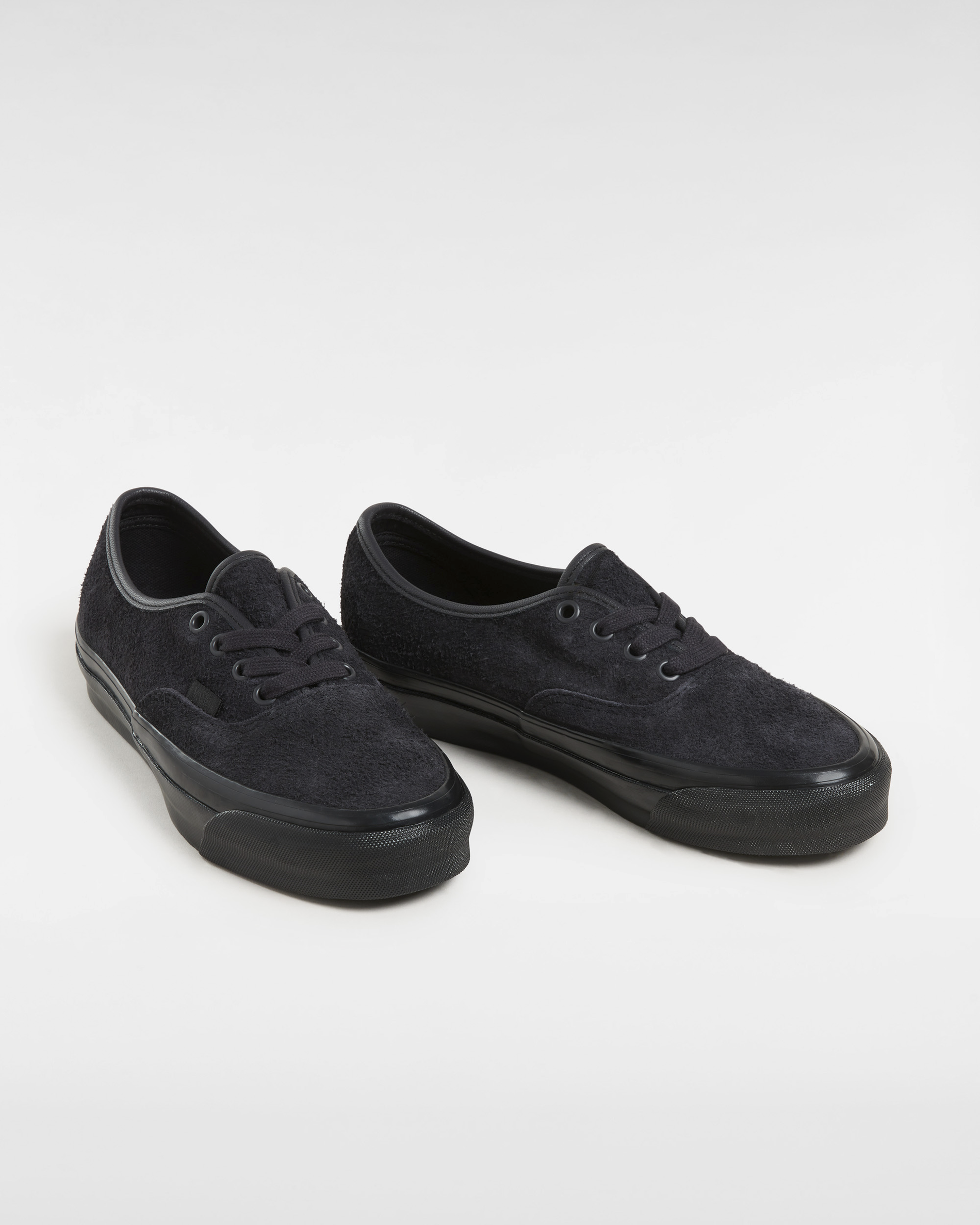 Resim PREMIUM AUTHENTIC 44 AYAKKABI