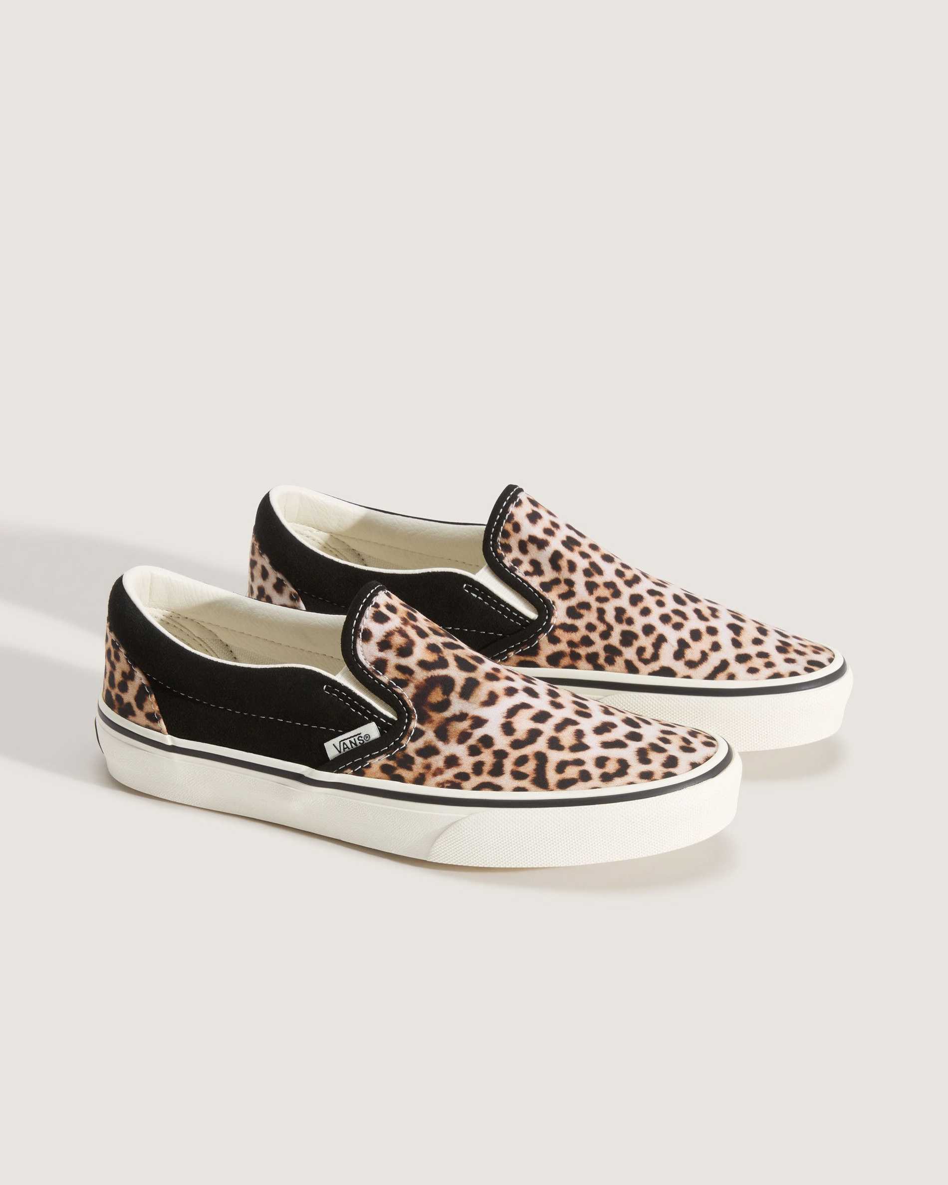 Resim CLASSIC SLIP-ON AYAKKABI