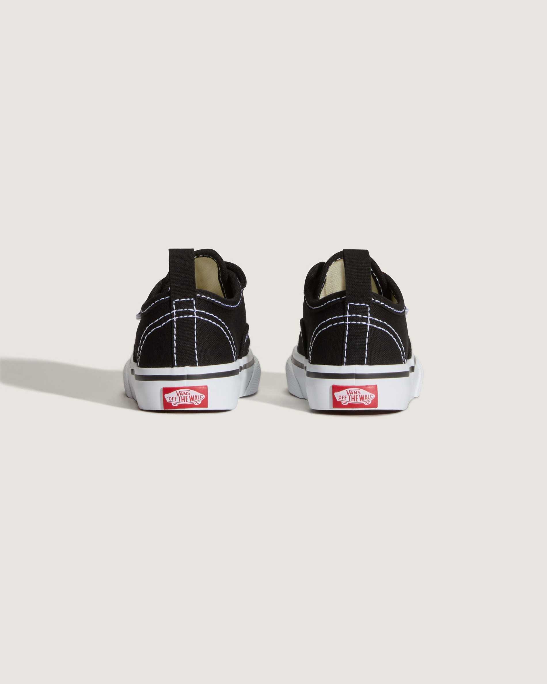 Resim KÜÇÜK ÇOCUK AUTHENTIC AYAKKABI (1-4 YAŞ)