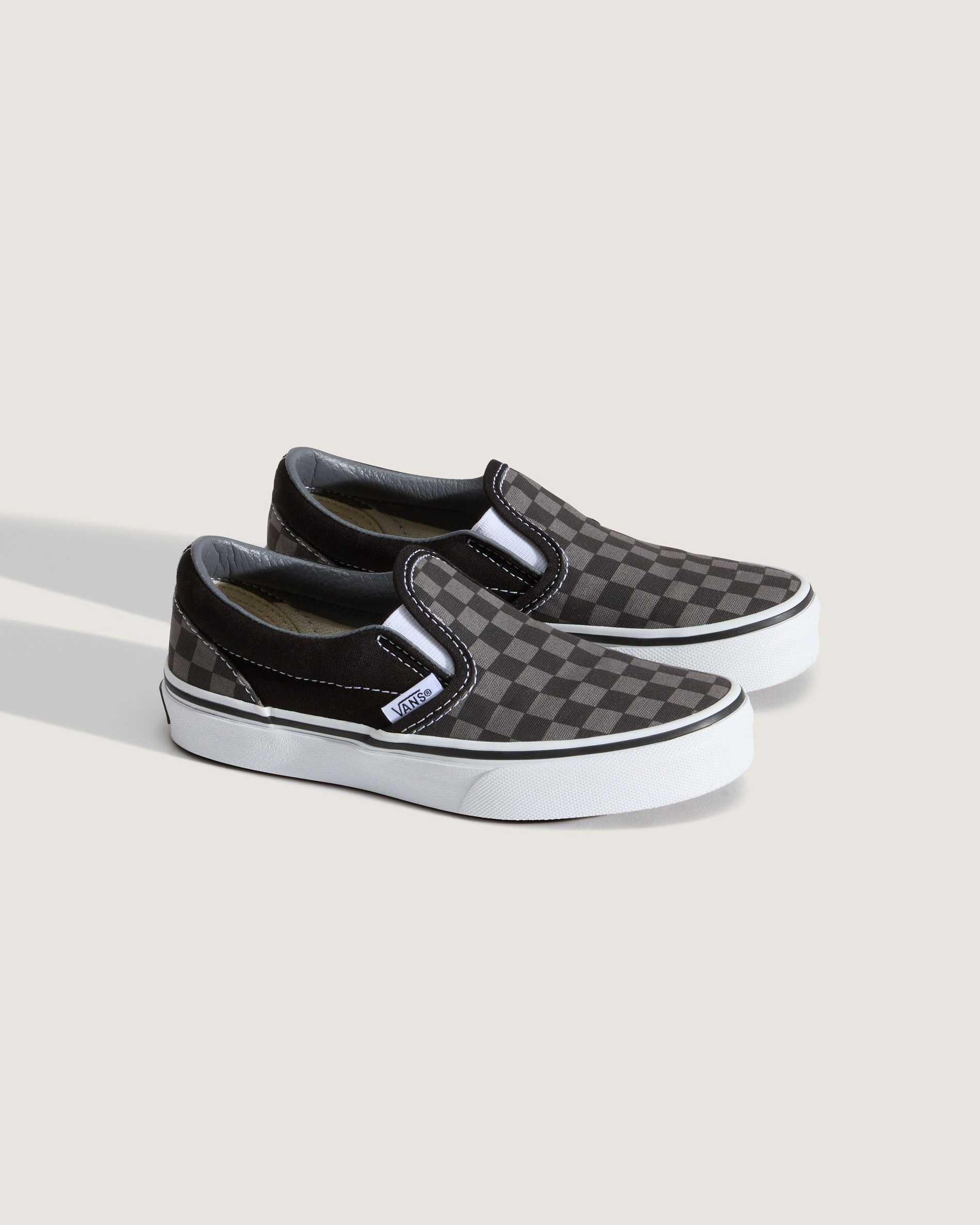 Resim ÇOCUK CLASSIC SLIP-ON AYAKKABI (4-8 YAŞ)
