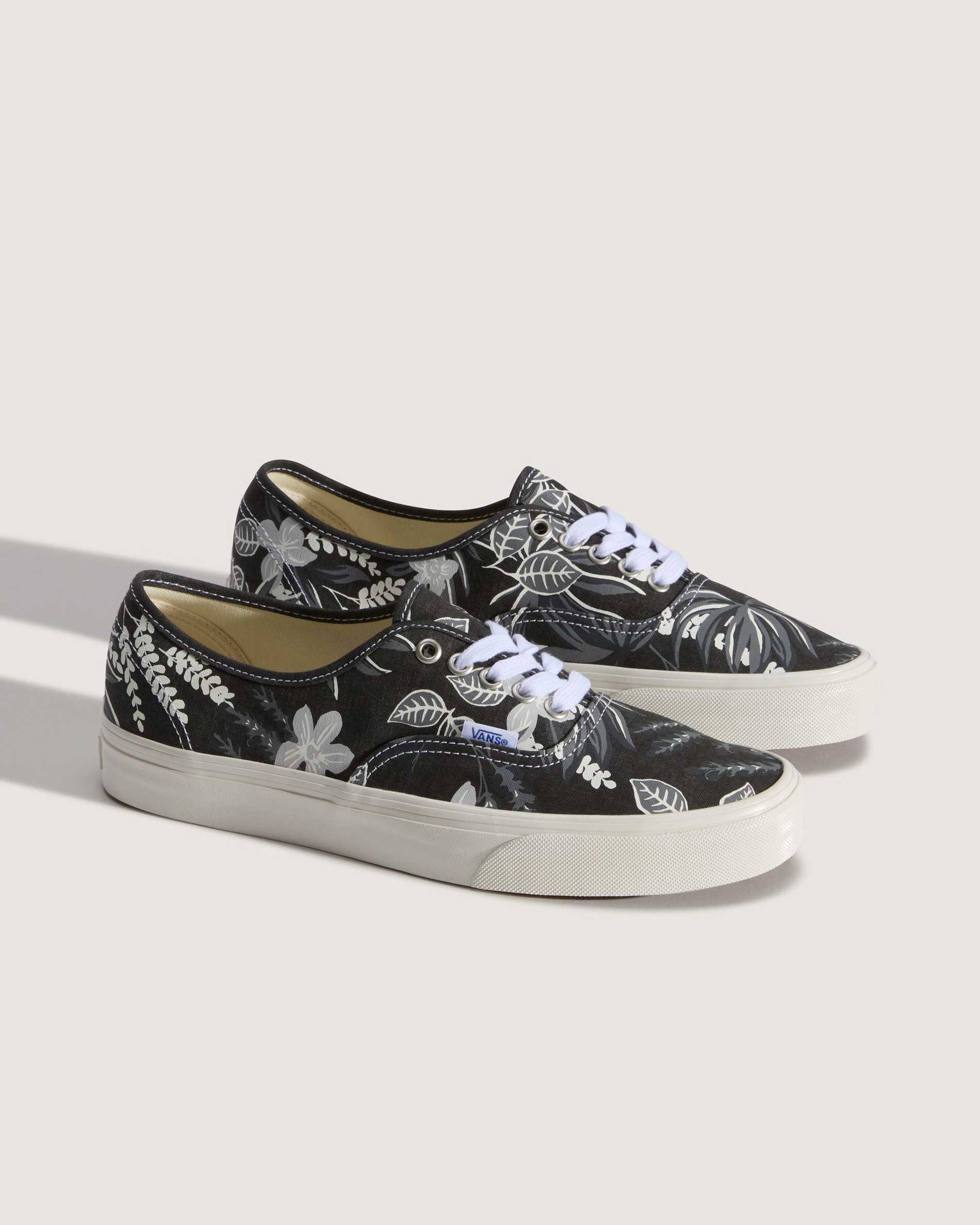Resim AUTHENTIC AYAKKABI