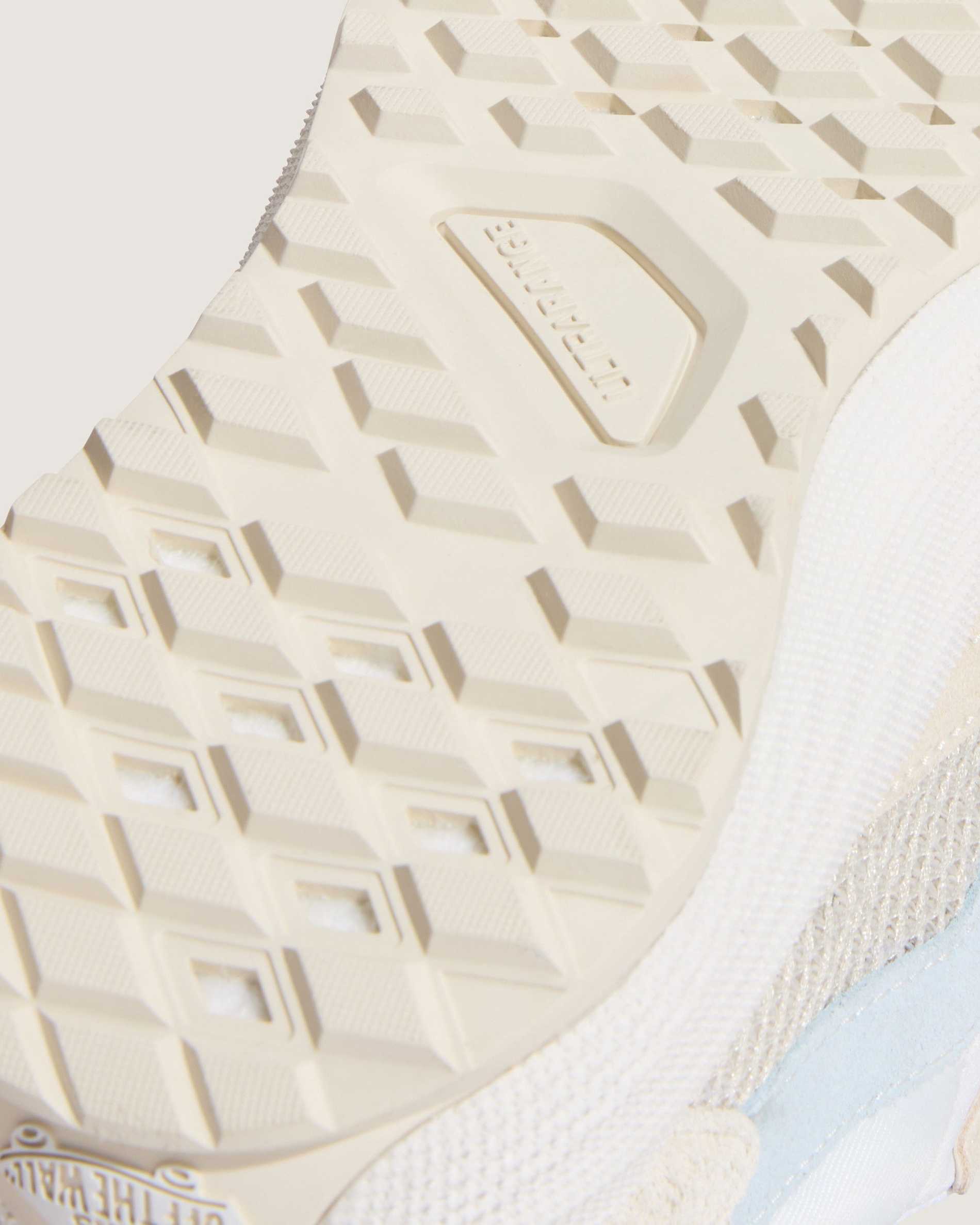 Resim ULTRARANGE NEO 2.0 AYAKKABI