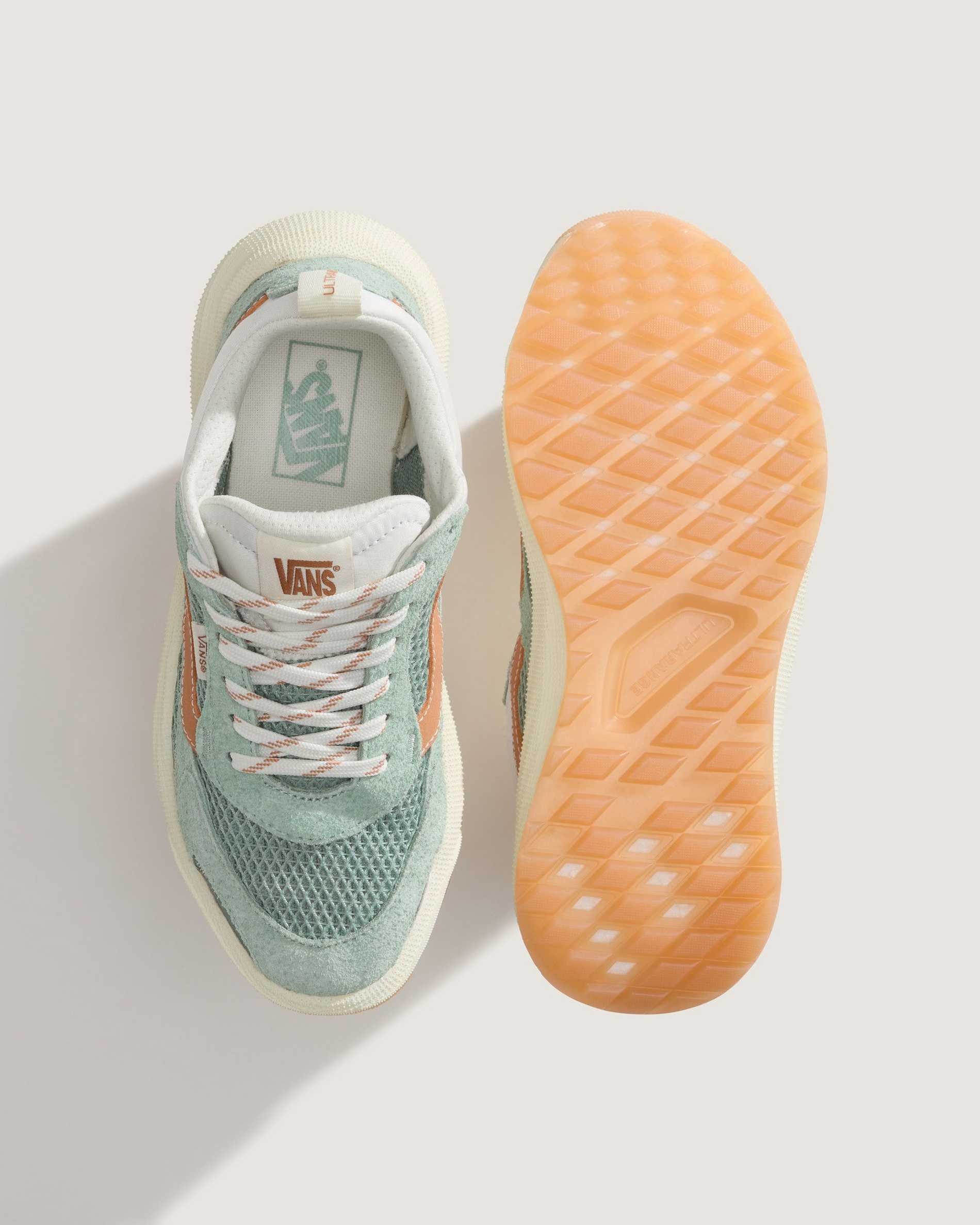 Resim ULTRARANGE NEO 2.0 AYAKKABI