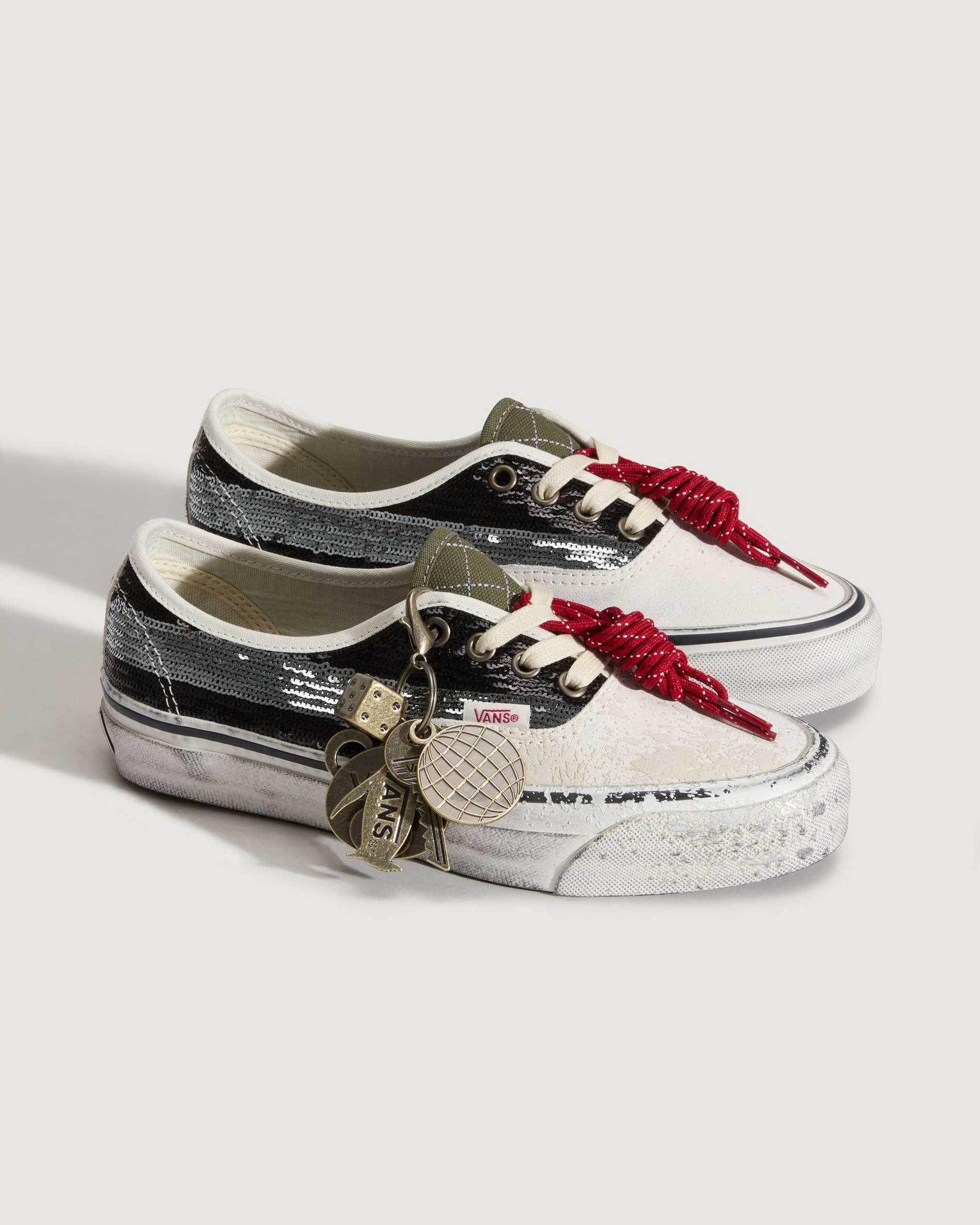 Resim PREMIUM AUTHENTIC AYAKKABI