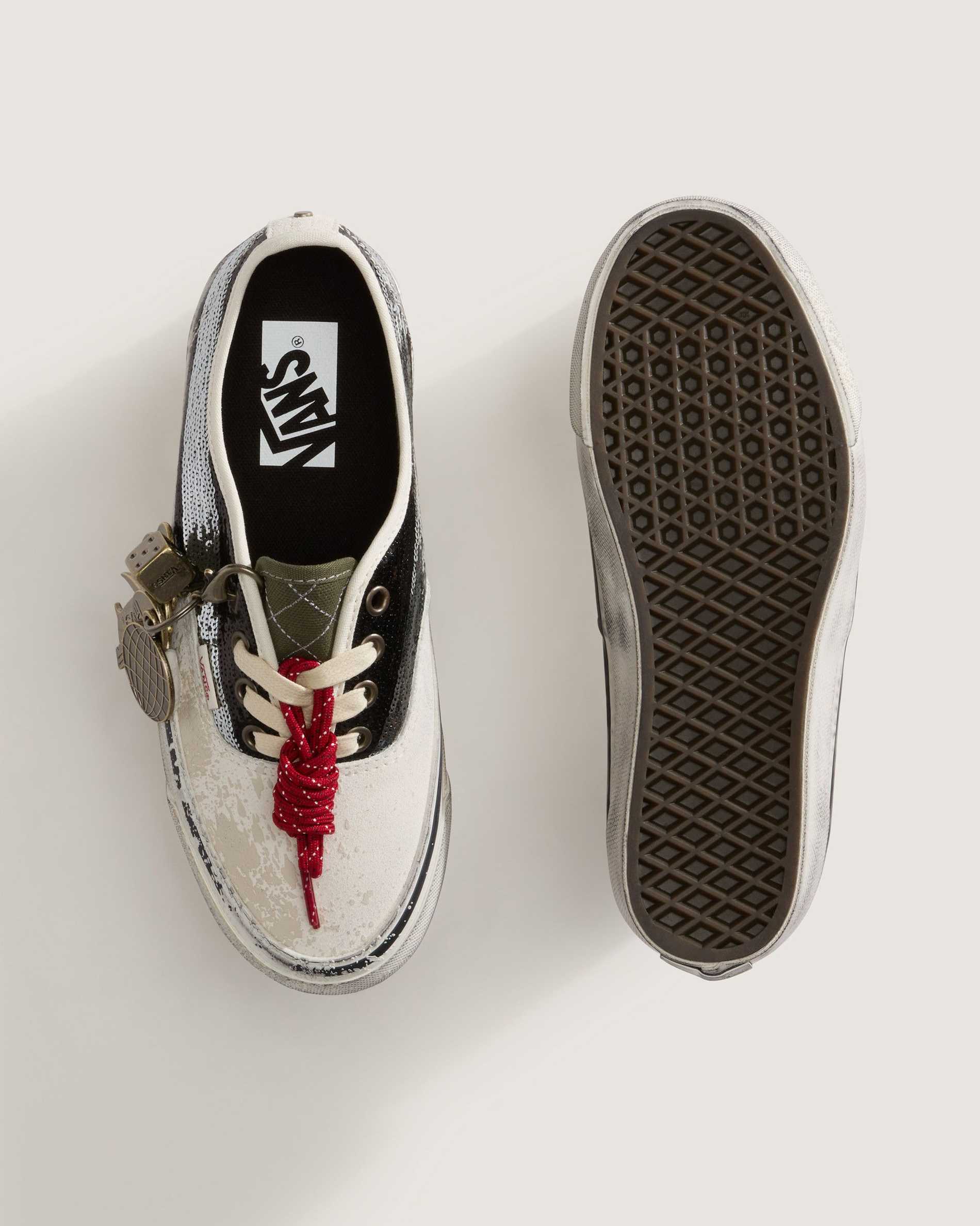 Resim PREMIUM AUTHENTIC AYAKKABI