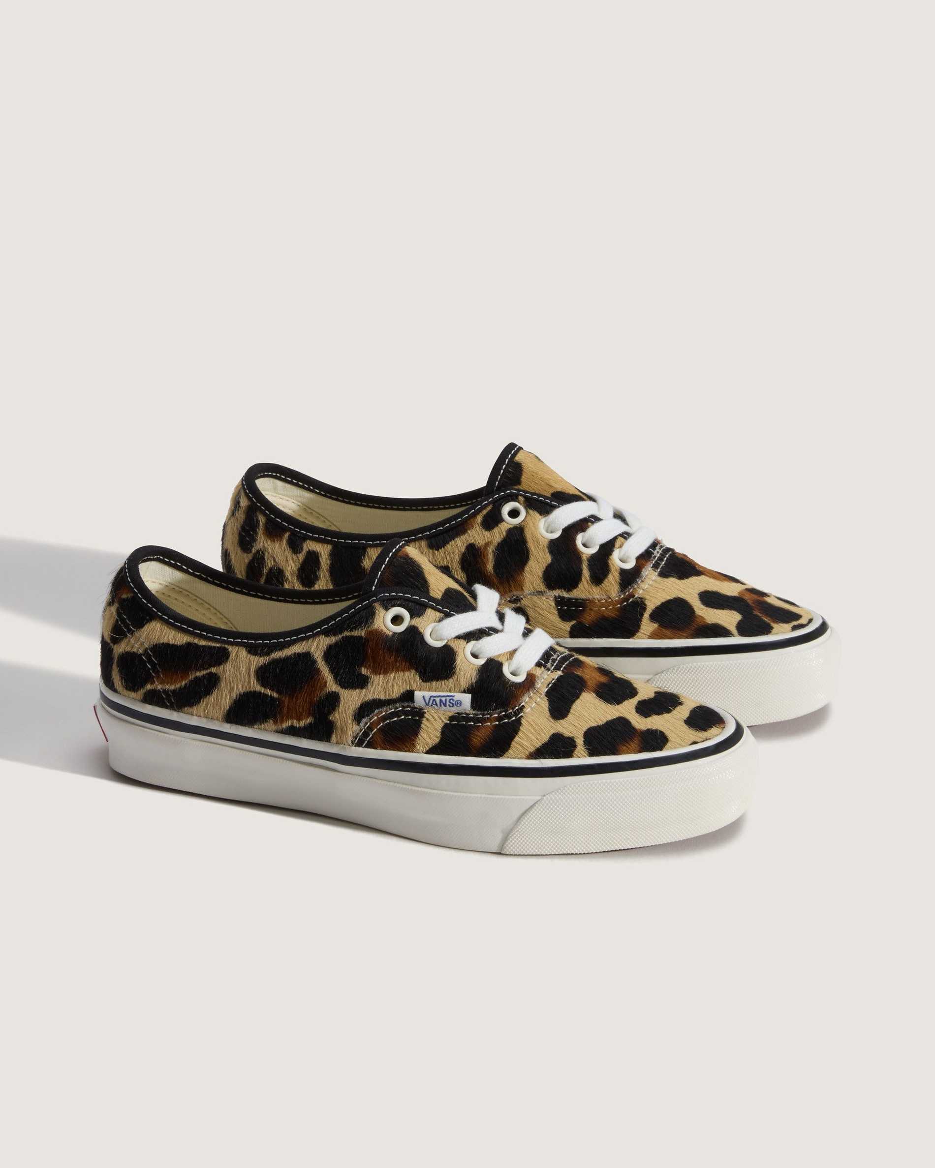 Resim PREMIUM AUTHENTIC AYAKKABI