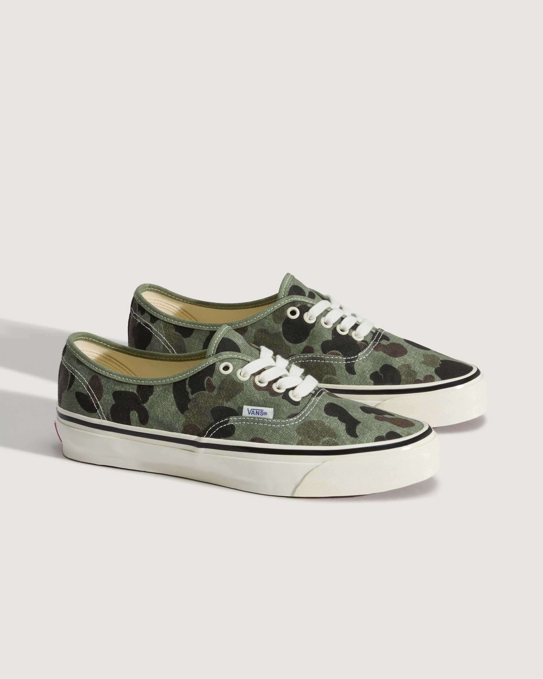 Resim PREMIUM AUTHENTIC AYAKKABI