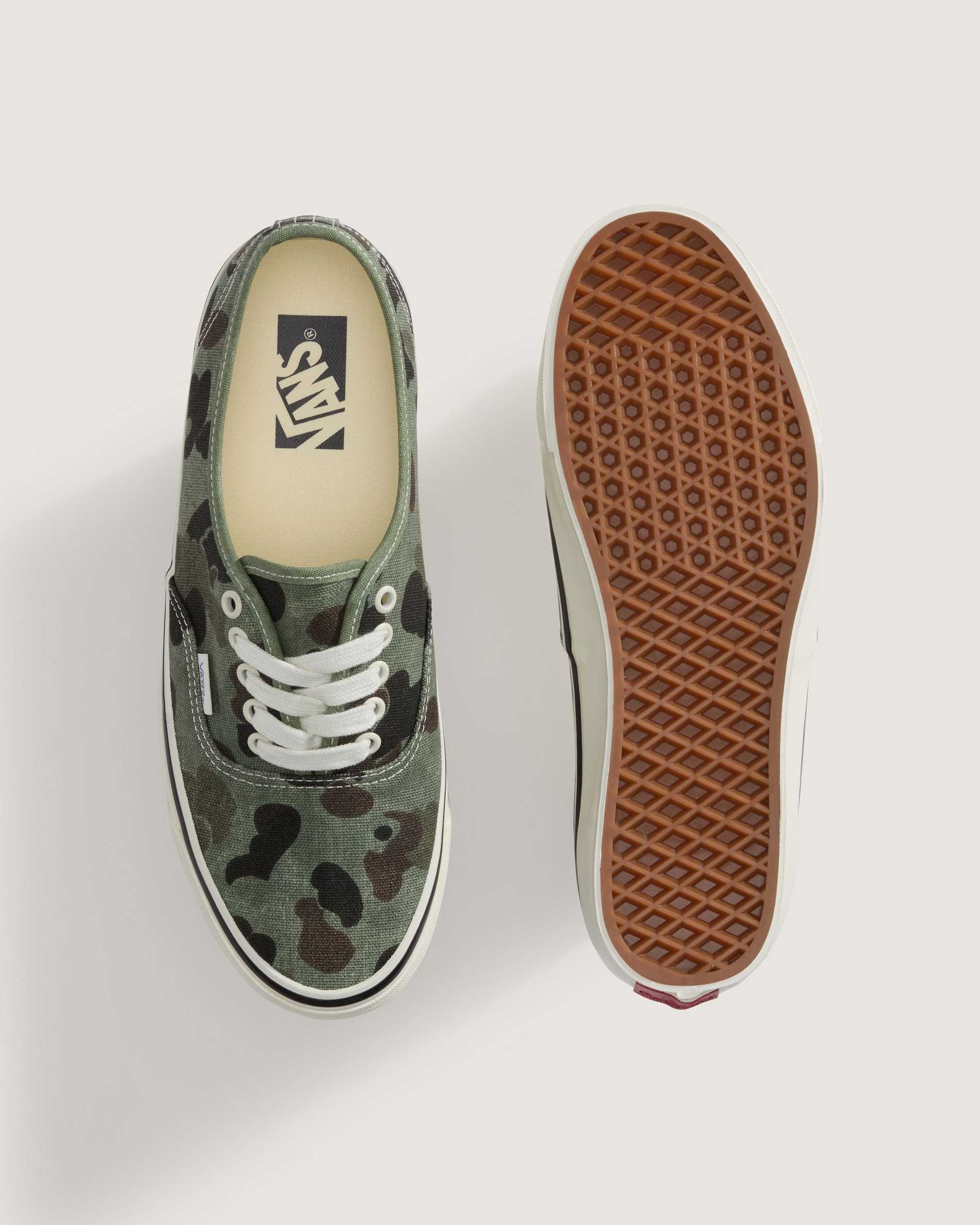 Resim PREMIUM AUTHENTIC AYAKKABI