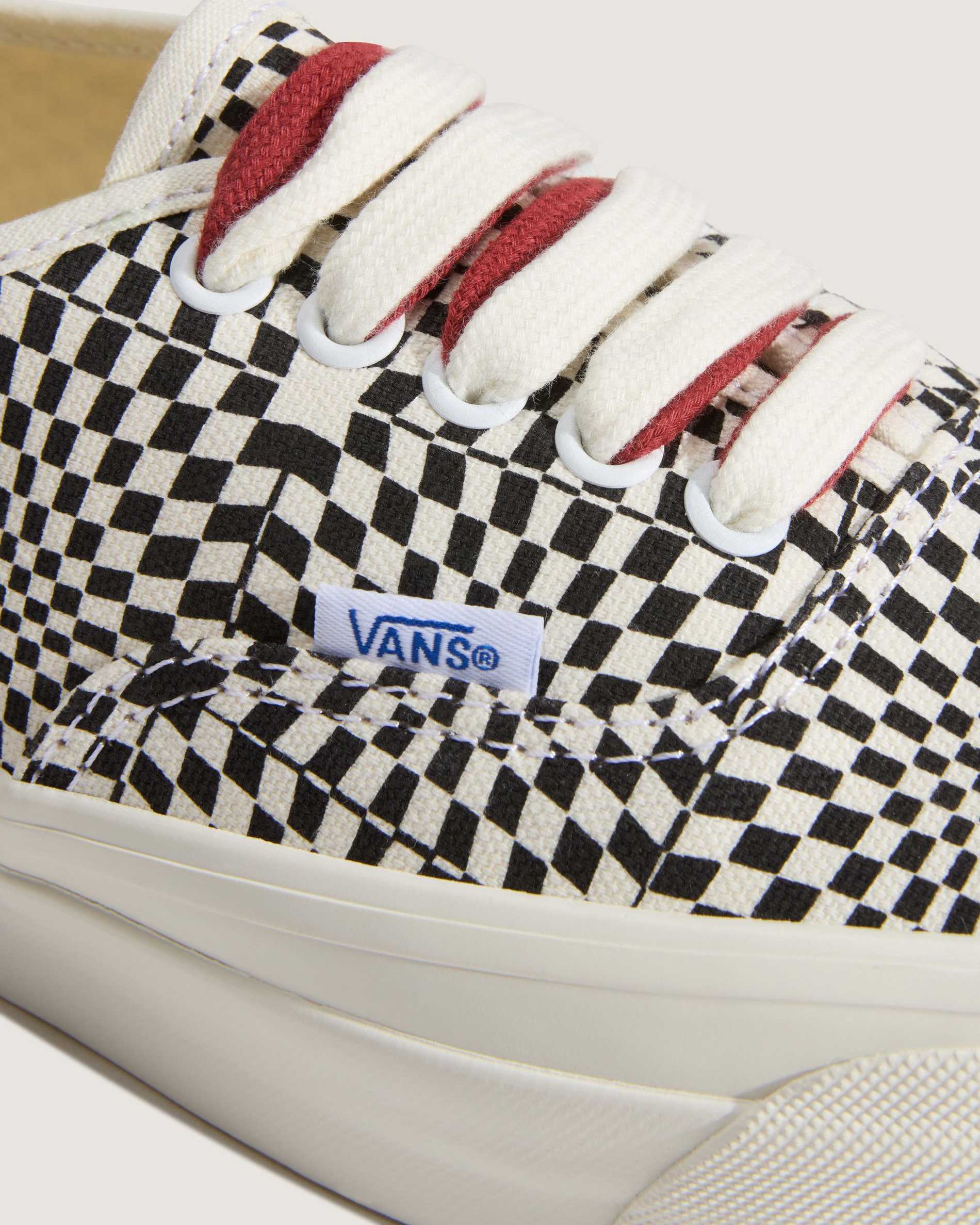 Resim PREMIUM AUTHENTIC 44 AYAKKABI