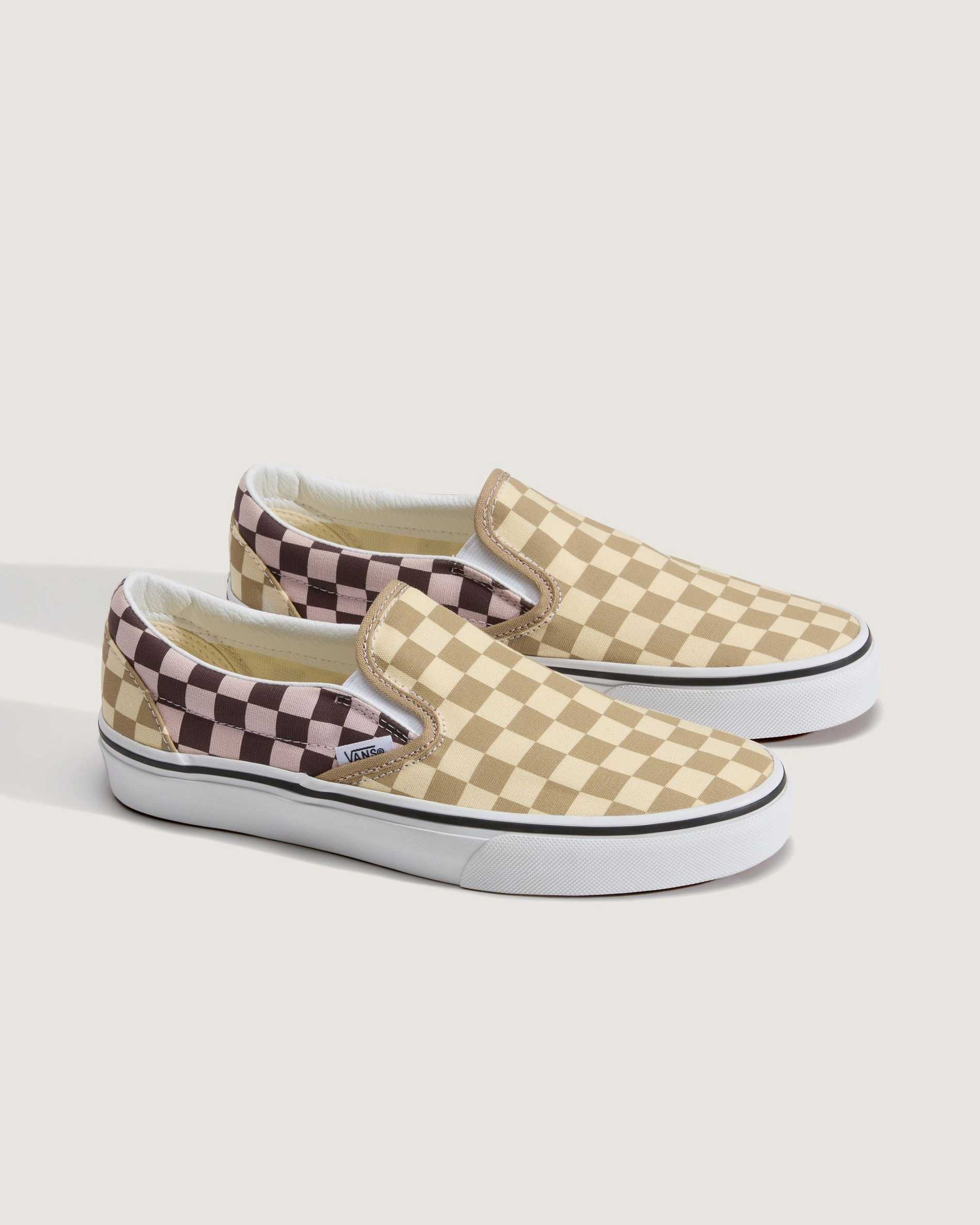 Resim CLASSIC SLIP-ON AYAKKABI
