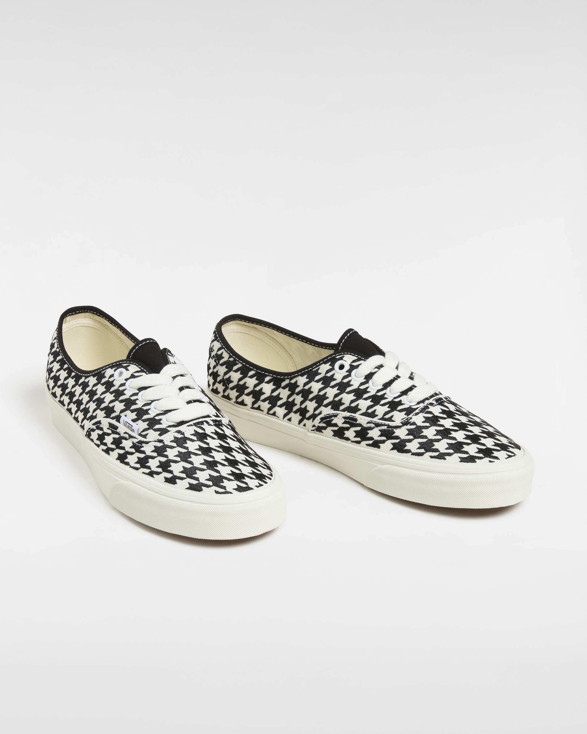 Resim AUTHENTIC AYAKKABI