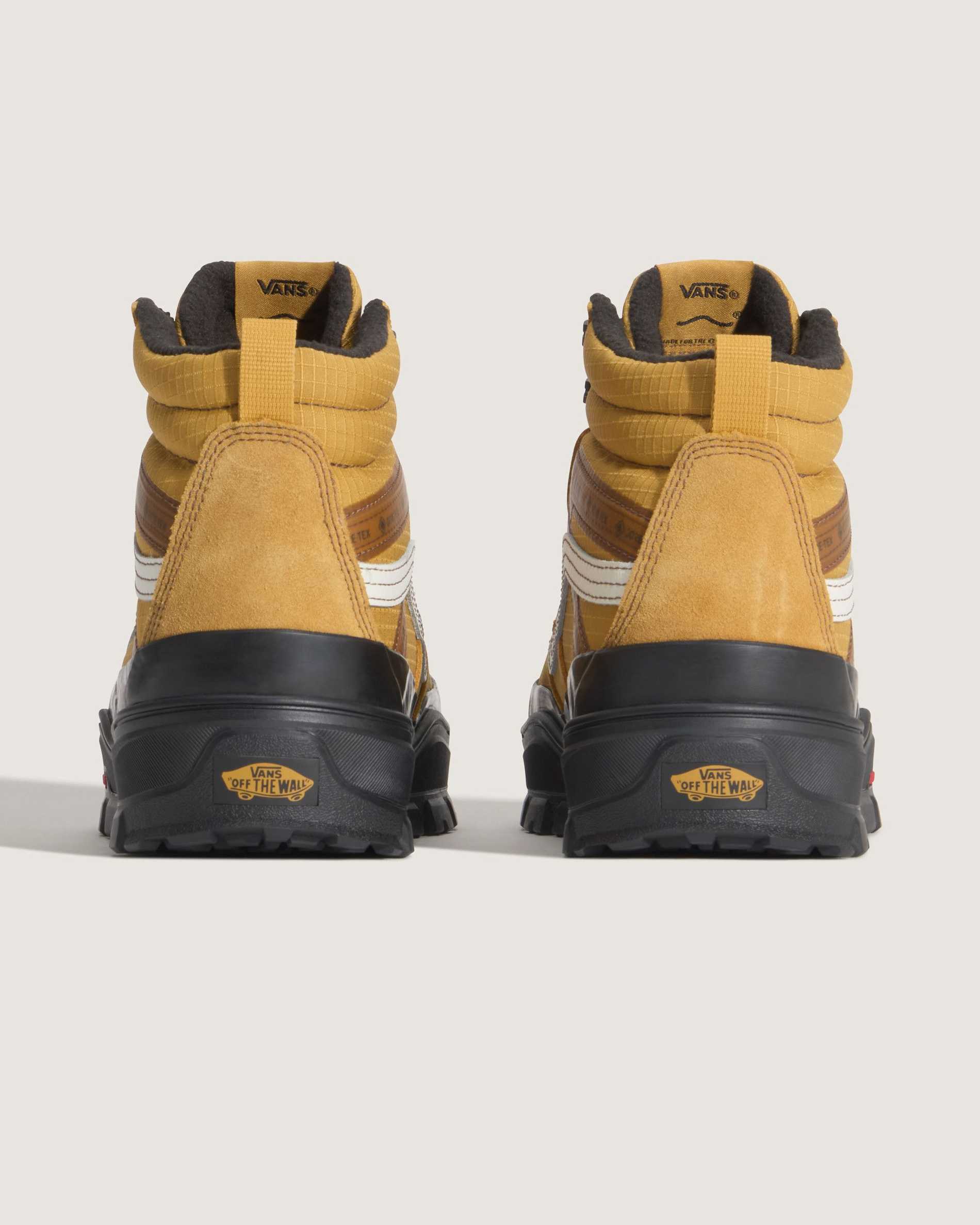 Resim SK8-HI GORE-TEX INSULATED MTE AYAKKABI