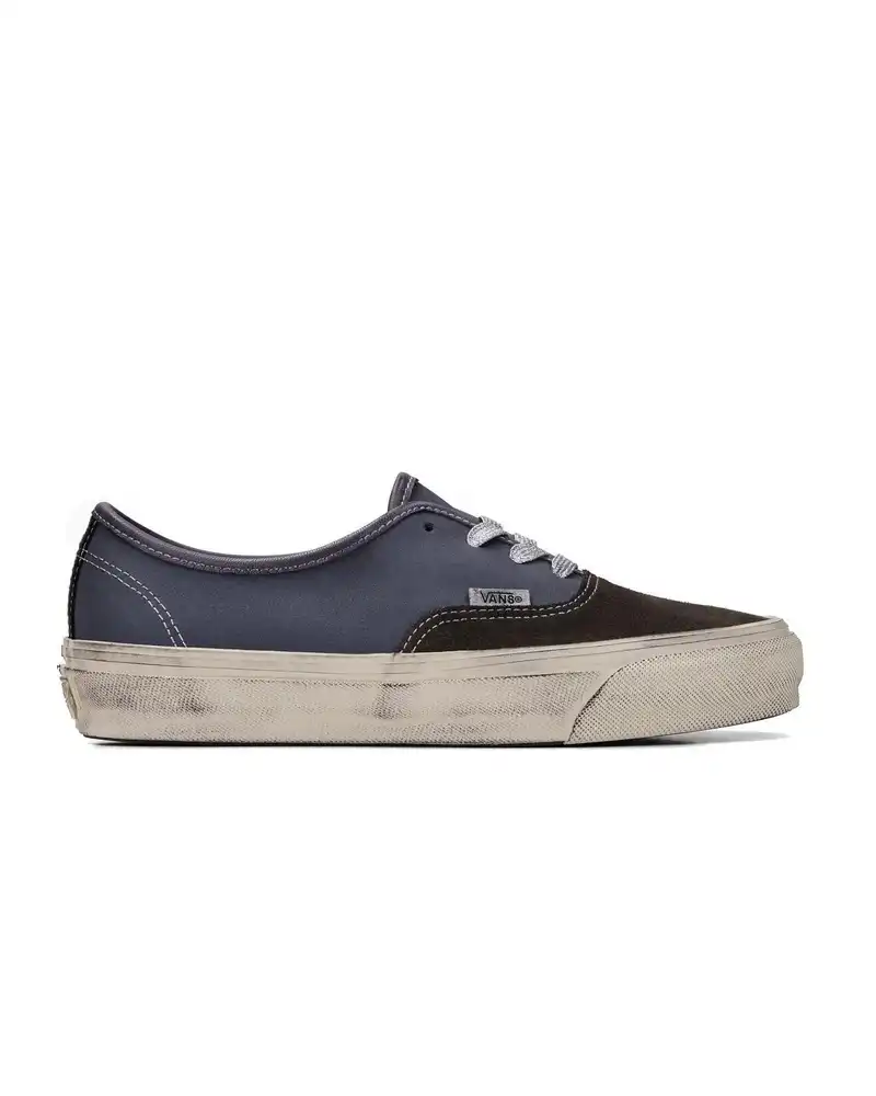 Resim PREMIUM AUTHENTIC 44 AYAKKABI