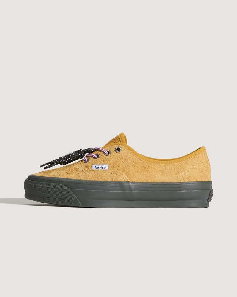Resim PREMIUM AUTHENTIC 44 AYAKKABI