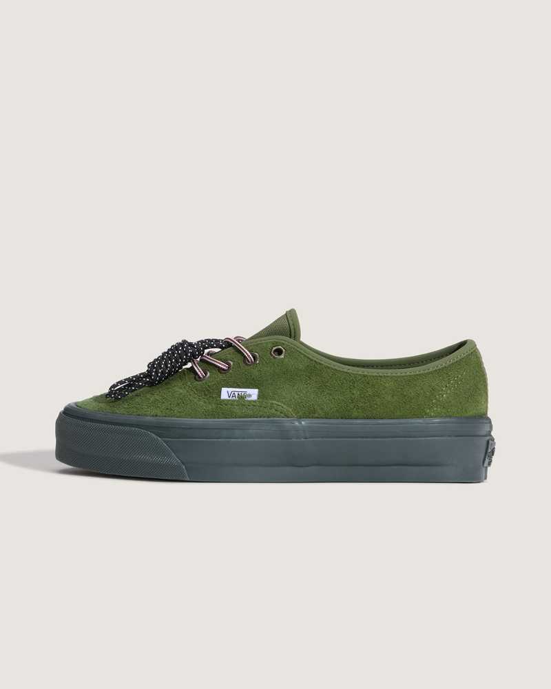 Resim PREMIUM AUTHENTIC 44 AYAKKABI
